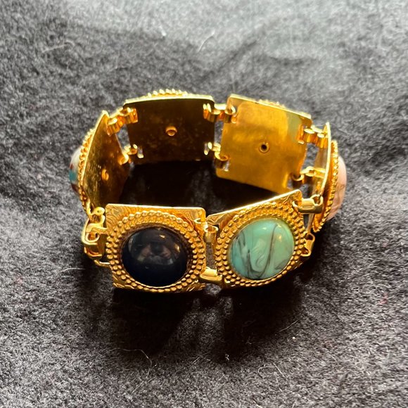 Vintage Gold-Tone Mixed Plastic Cabochon Bracelet 6 ¾” - Picture 7 of 7